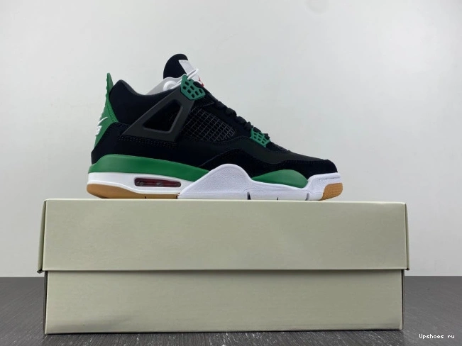 SB Black Green  4 Jordan Retro DR5415-030  0524